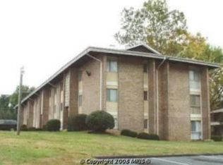 529 Wilson Bridge Dr, Oxon Hill, MD 20745