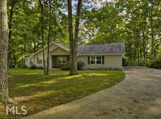 96 E Dogwood Ln, Blue Ridge, GA 30513