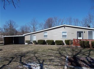 3317 Holmans Ln, Jeffersonville, IN 47130