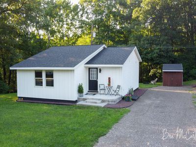 68 E River Rd, Muskegon, MI, 49445