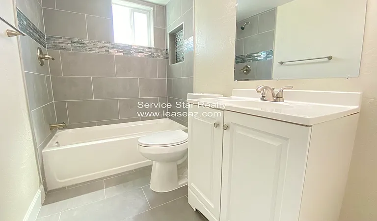 5936 W Seldon Ln — Photo 14