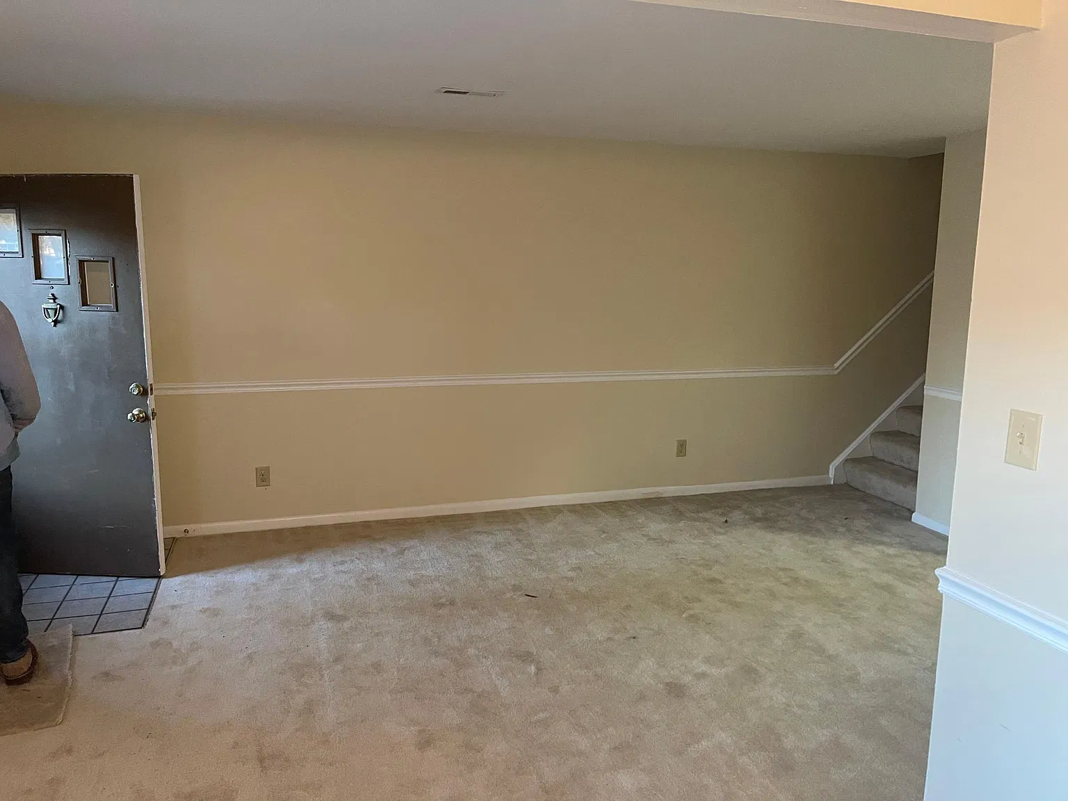 1604 Malibu Pl — Photo 2