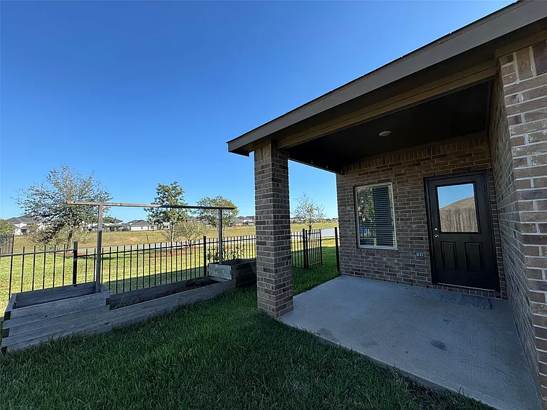 29602 Juniper Ct — Photo 40