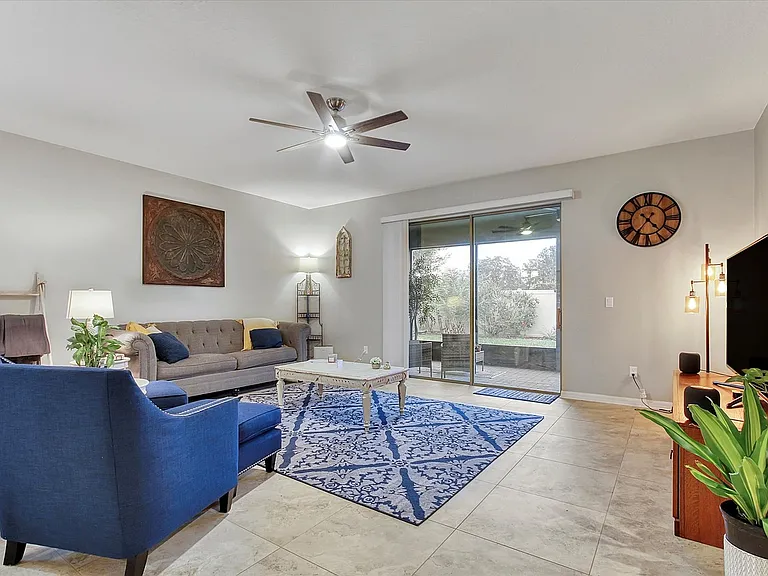 5611 Barletta Dr — Photo 6