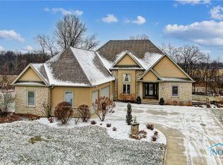 1722 W Falls Rd, Lima, OH 45805