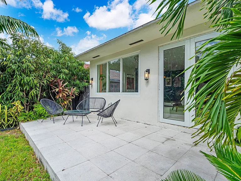 540 NW 51st St — Photo 24