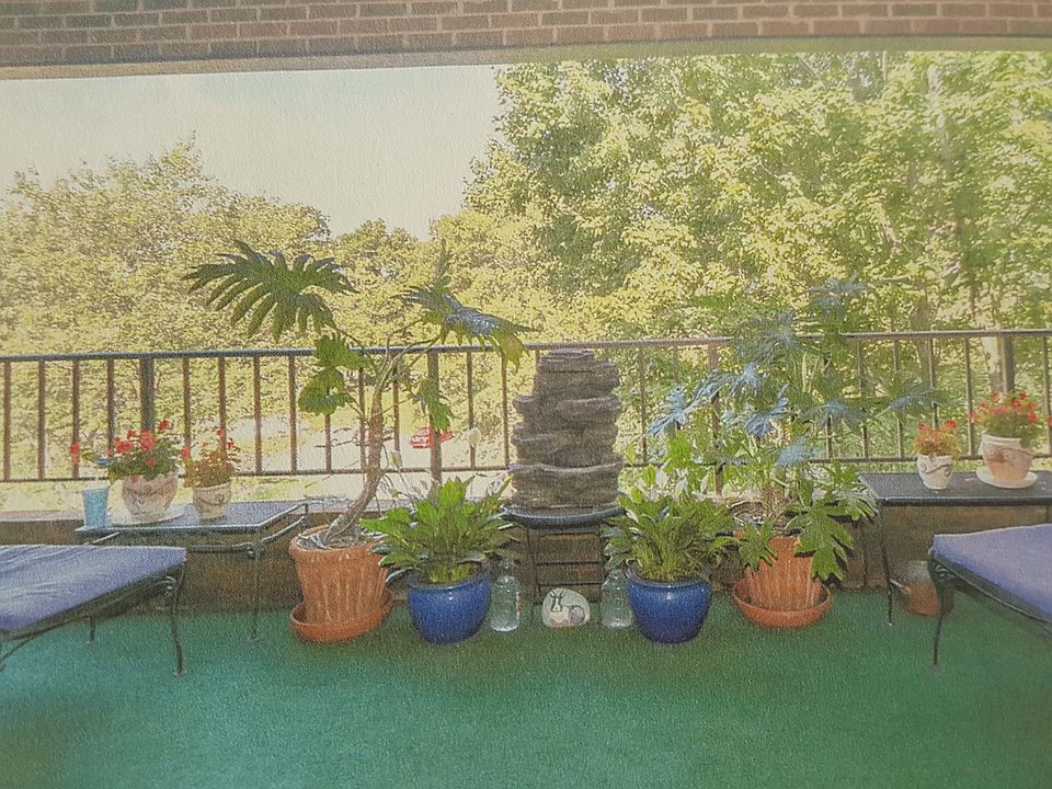 Outdoor garden terrace 

