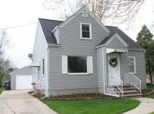 1232 McCormick St, Green Bay, WI 54301