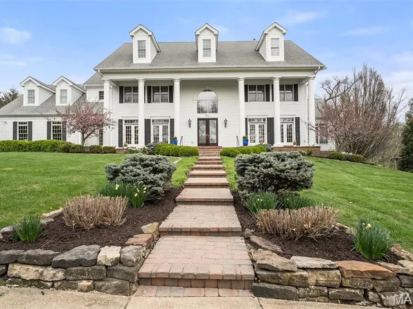 9 Windsor Terrace Ln, Saint Louis, MO 63141