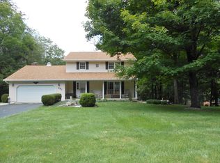 391 Dorrence Rd, Granville, OH 43023