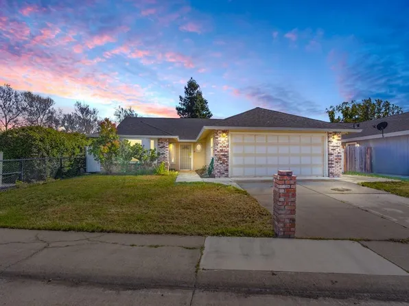 5214 Laguna Park Dr, Elk Grove, CA 95758