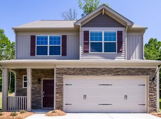 616 Augustus Ln, Mount Holly, NC 28120