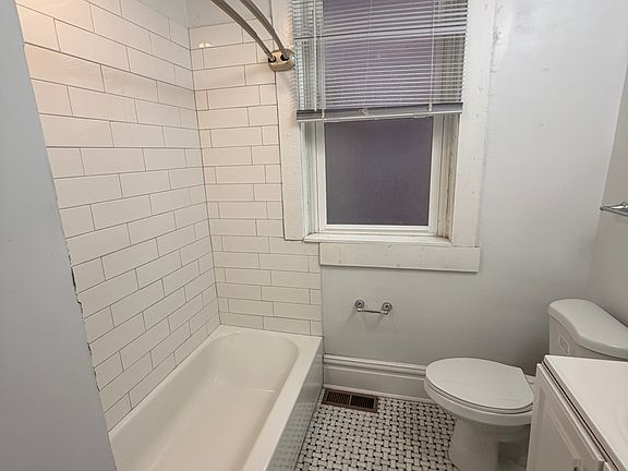 4th image of 5920 McPherson Ave Floor 1