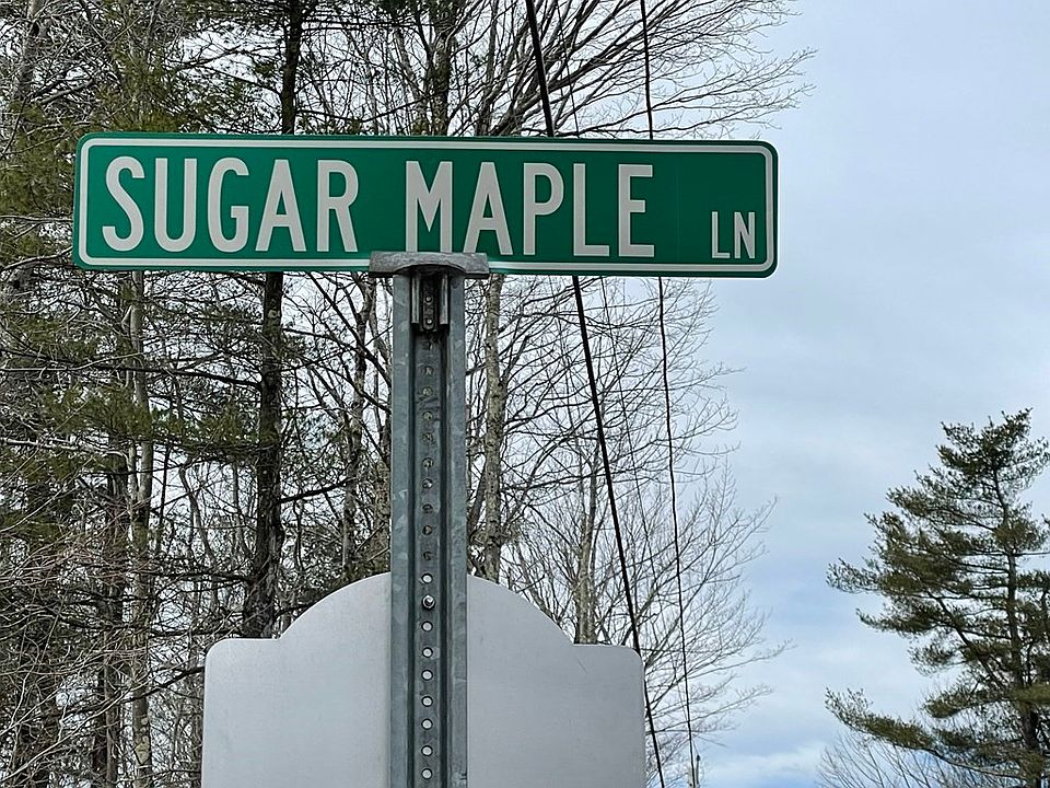 2nd image of 2 Sugar Maple Ln