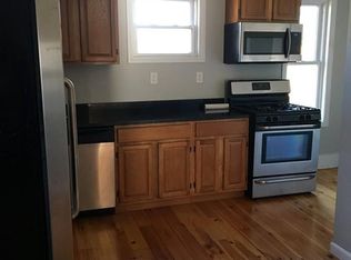 31 Grand St #3, Worcester, MA 01610