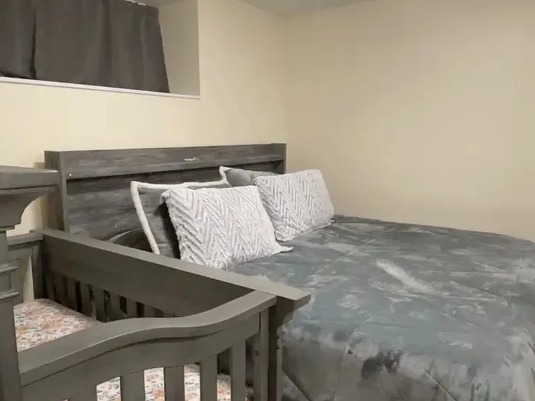 124 Perry Ave #1 — Photo 16