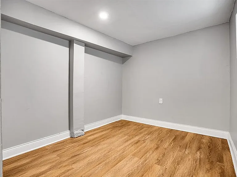 4336 W Adams St #1 — Photo 15