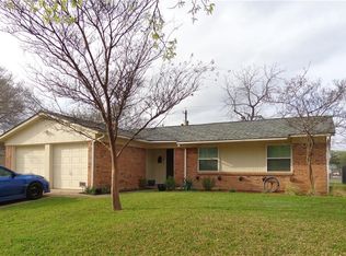 1817 Meadowcrest Dr, Garland, TX 75042