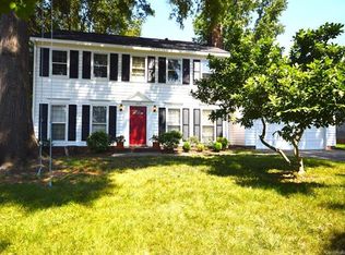 7315 Lea Wood Ln, Charlotte, NC 28227