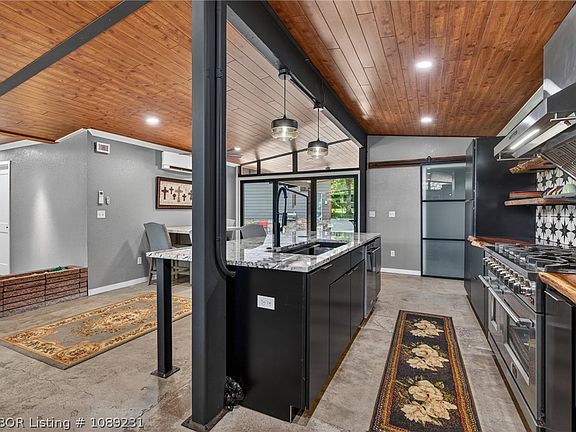 5th image of 5620 Country Club Ave