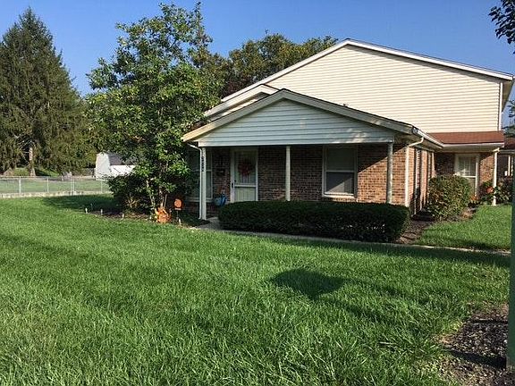 2nd image of 2028 Sunset Dr #C-11