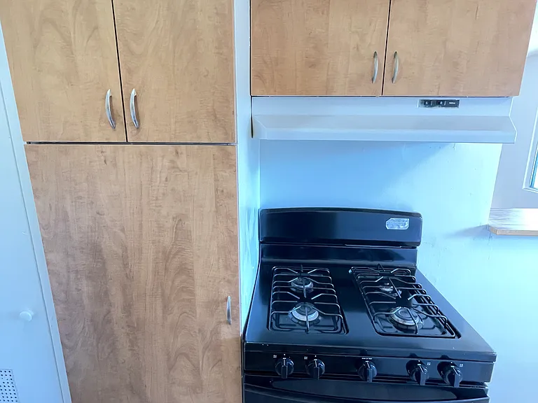 915 E Palmer Ave #20 — Photo 5
