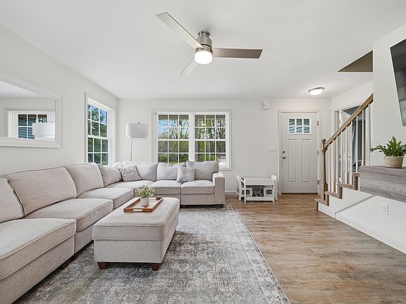 5th image of 10 Colburn Road