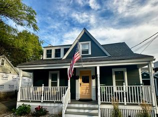 246 Austin St APT B, Portsmouth, NH 03801