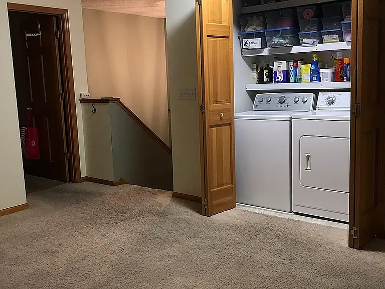 4599 Blaylock Cir — Photo 13