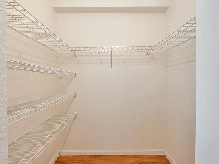 1103 Golden Lakes Blvd #1013 — Photo 18