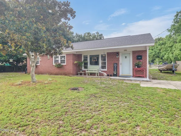 1761 Ridgeway Dr, Biloxi, MS 39531