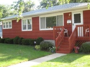 201 N Arbogast Ave, Griffith, IN 46319