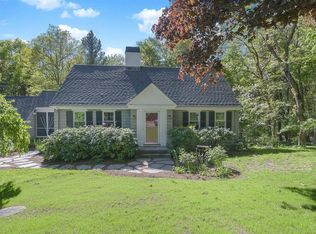 121 Cedar Ln, Westwood, MA 02090