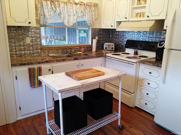 CI 194 kitchen
