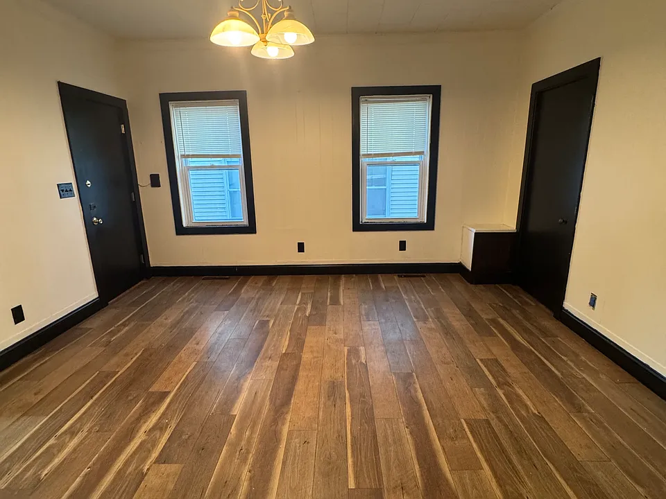 294 Cambridge St #1