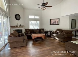 2218 Hilton Head Gln, Escondido, CA 92026