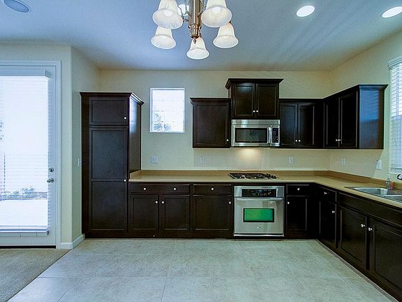 2nd image of 1579 N Strada Way