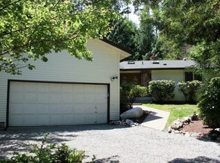 1360 Mowitch Dr, Fox Island, WA 98333