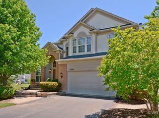 3045 Spinnaker Dr, Aurora, IL 60503