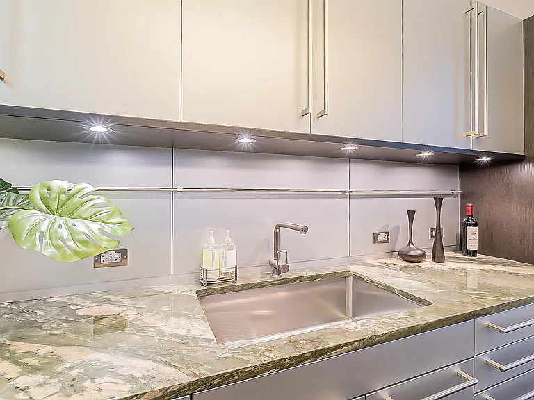 21 6th St #406 — Photo 32