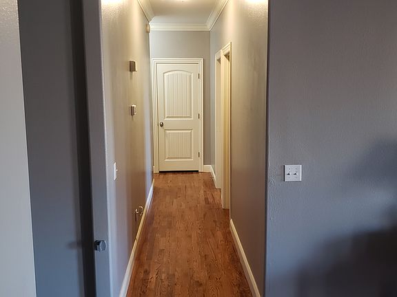4th image of 6 Newford Ln