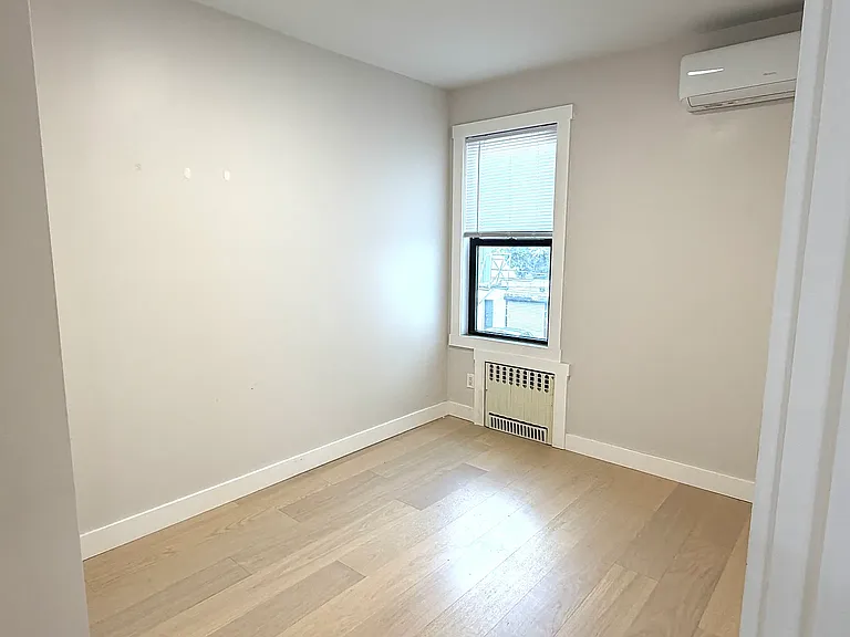 39-65 59th St #F2 — Photo 7