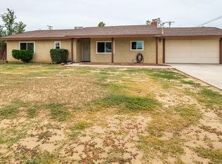 21235 Minnetonka Rd, Apple Valley, CA 92308