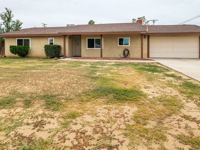 21235 Minnetonka Rd, Apple Valley, CA, 92308