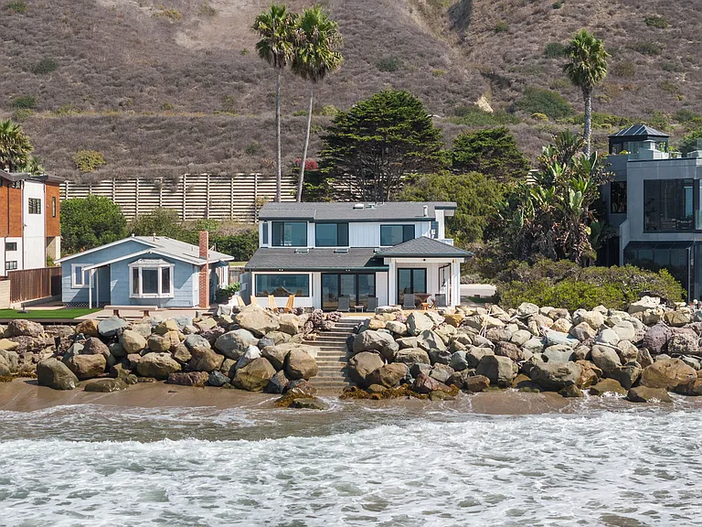 2988 Solimar Beach Dr — Photo 35