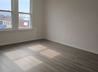 301 E Lorena, Wood River, IL 62095