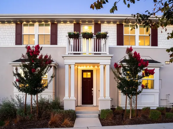 314 Caulfield Lane, Petaluma, CA 94952