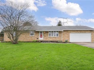 2783 Maplegrove Ave, Louisville, OH 44641