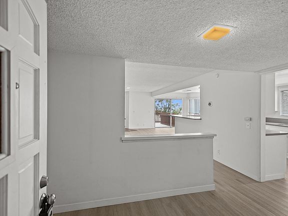 3rd image of 313 Avenida Madrid APT D