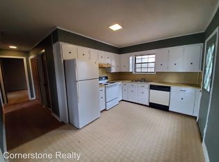 827 Glendale Rd, Murray, KY 42071